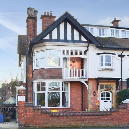 Holbeck Apartment Scarborough Bagian luar foto
